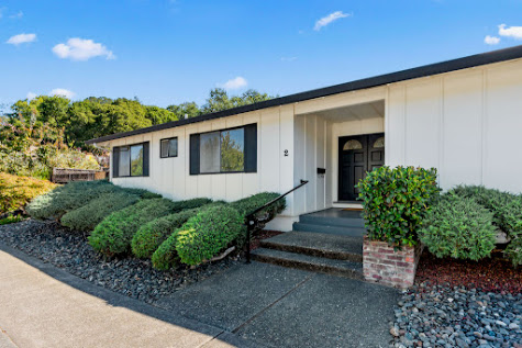 2 Taft Ct, Novato